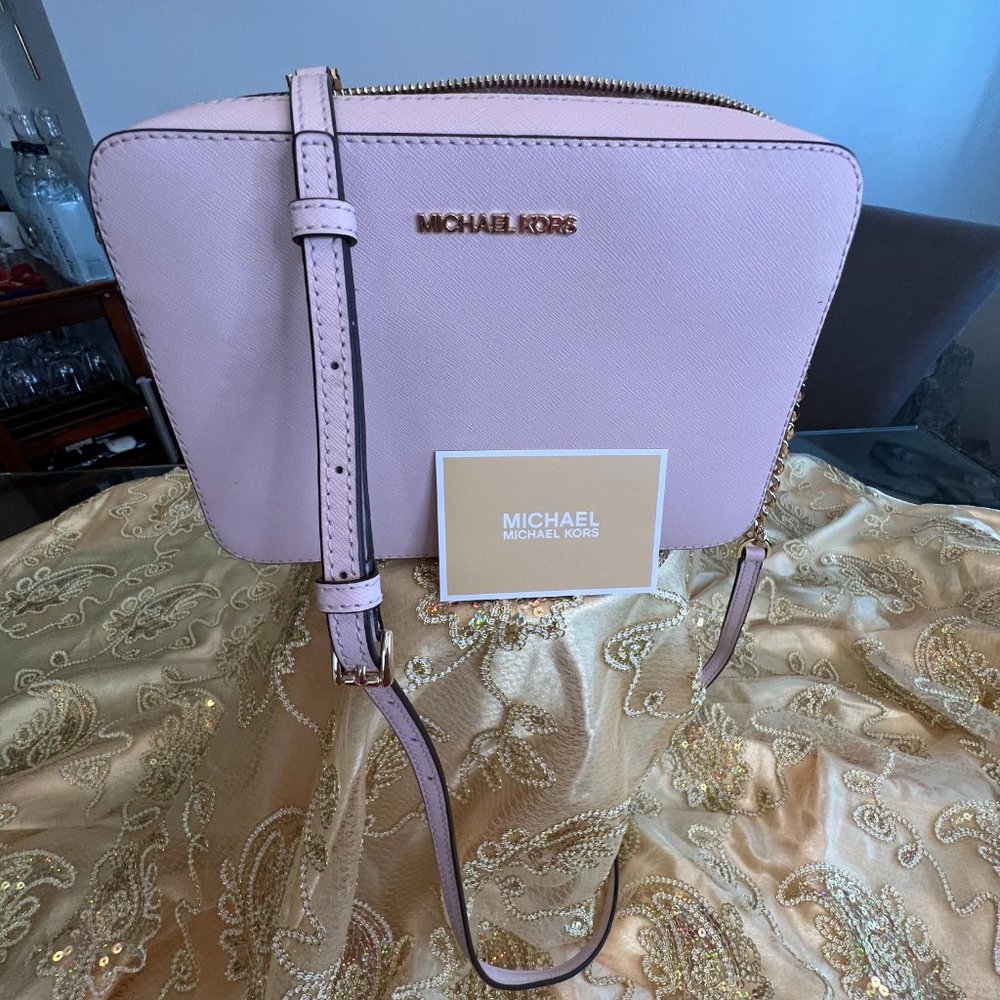 Michael Kors cross body